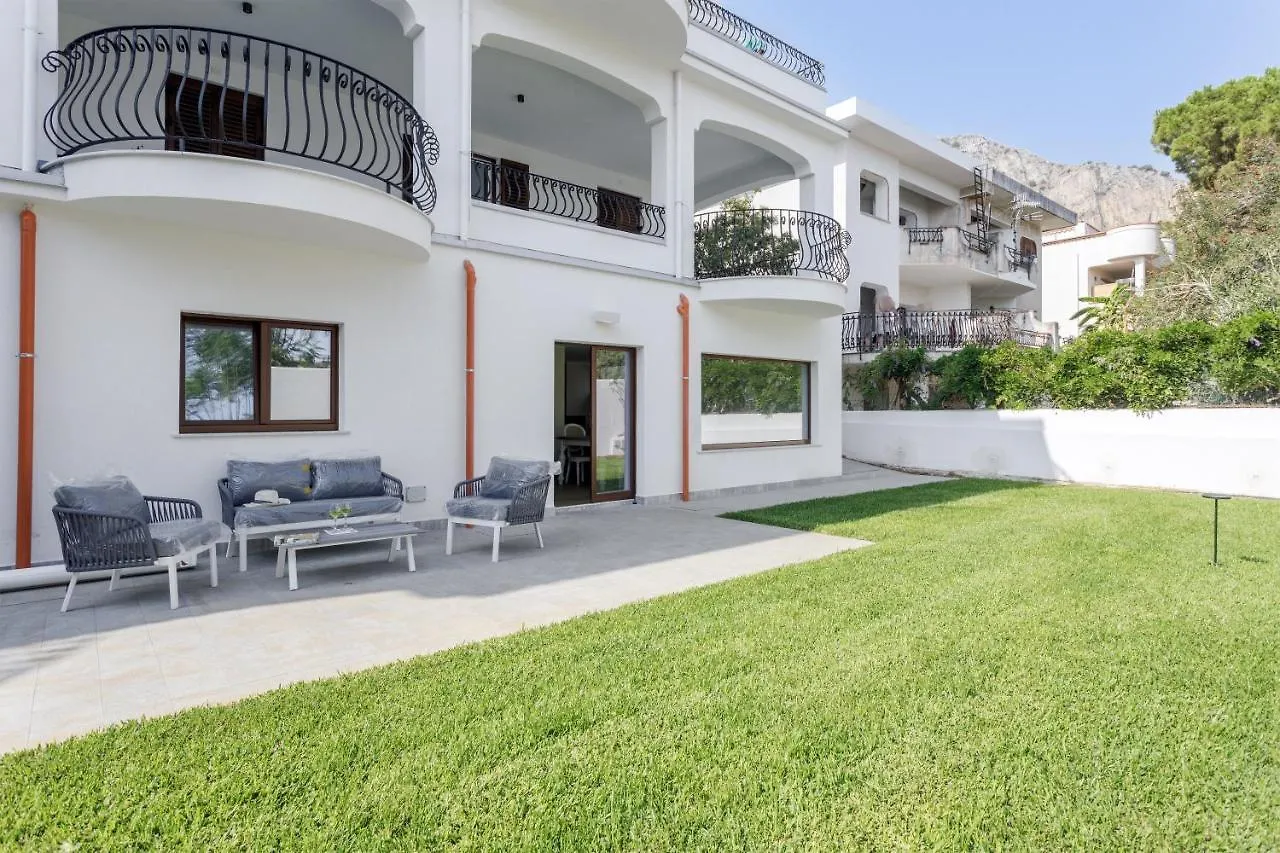Casa Levante Addaura Villa Palermo Italy